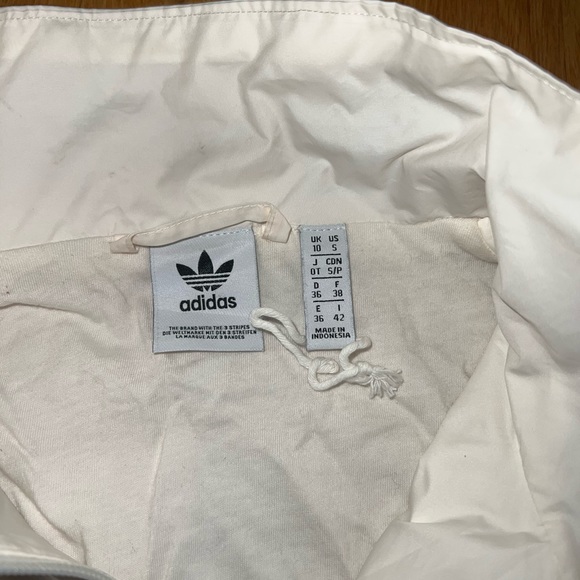 Adidas sweatsuit vintage windbreaker material thermal worn once - Picture 4 of 5